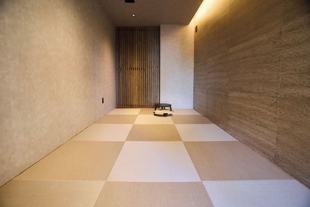 Japanese-Western style Two Bedroom with Private Bathroom Non Smoking