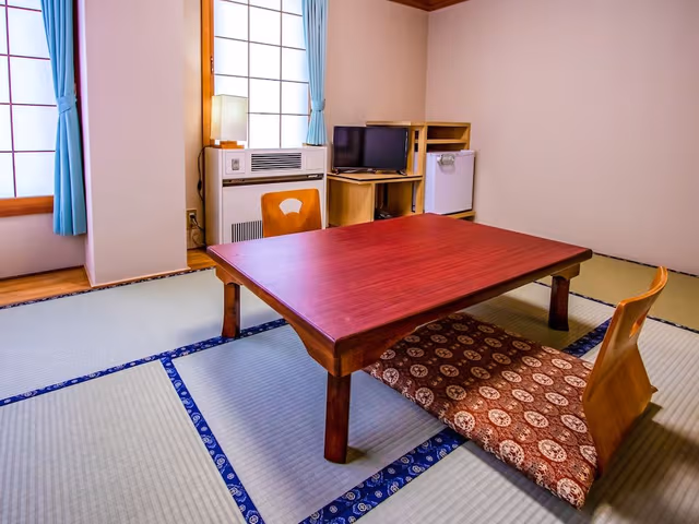 Japanese Room - Twin