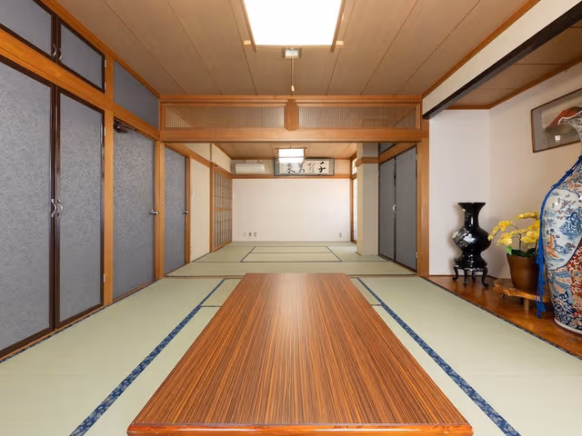 Japanese Room - Family