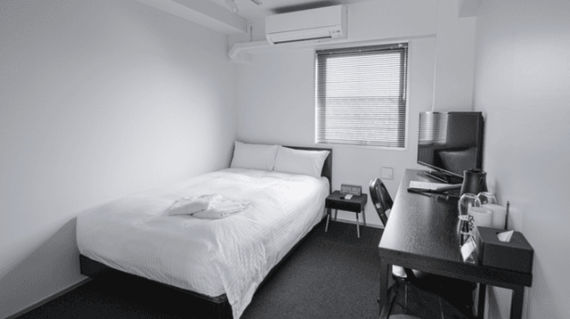 Semi-Double Room