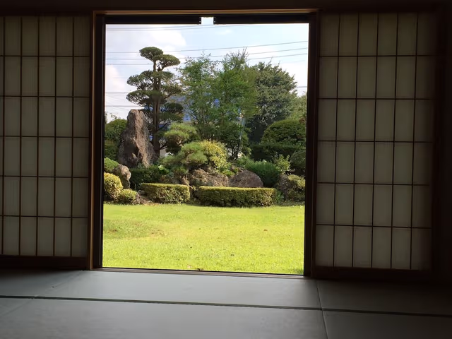 Japanese Style Room, Shared Bathroom