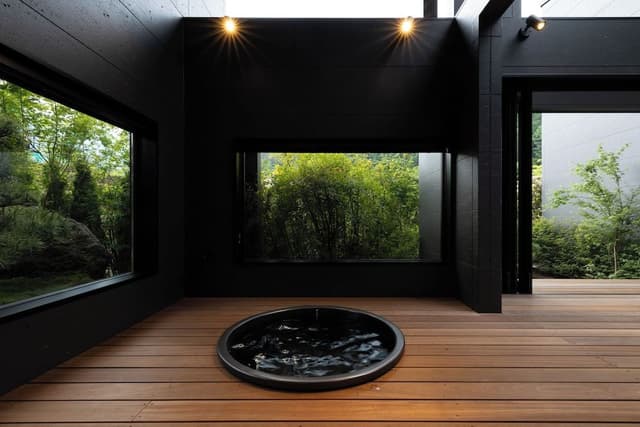 Suite, Multiple Beds, Private Bathroom, Garden View