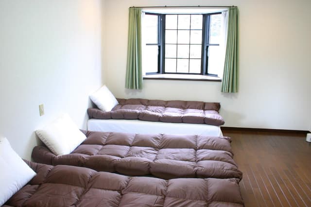 Triple Bedroom AC