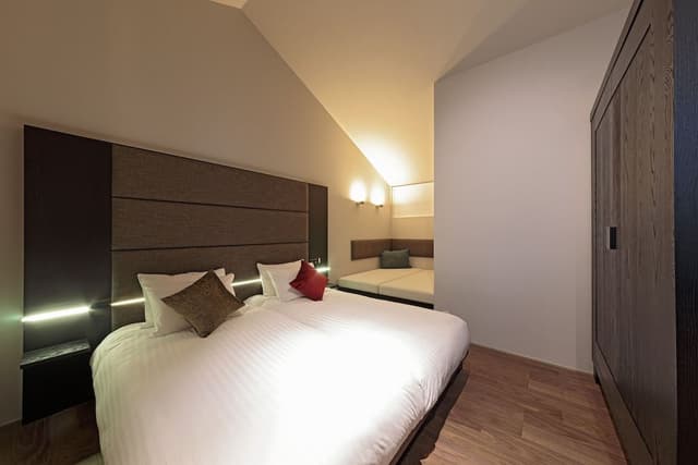 Superior Room R110 (2 Bedrooms) Non Smoking