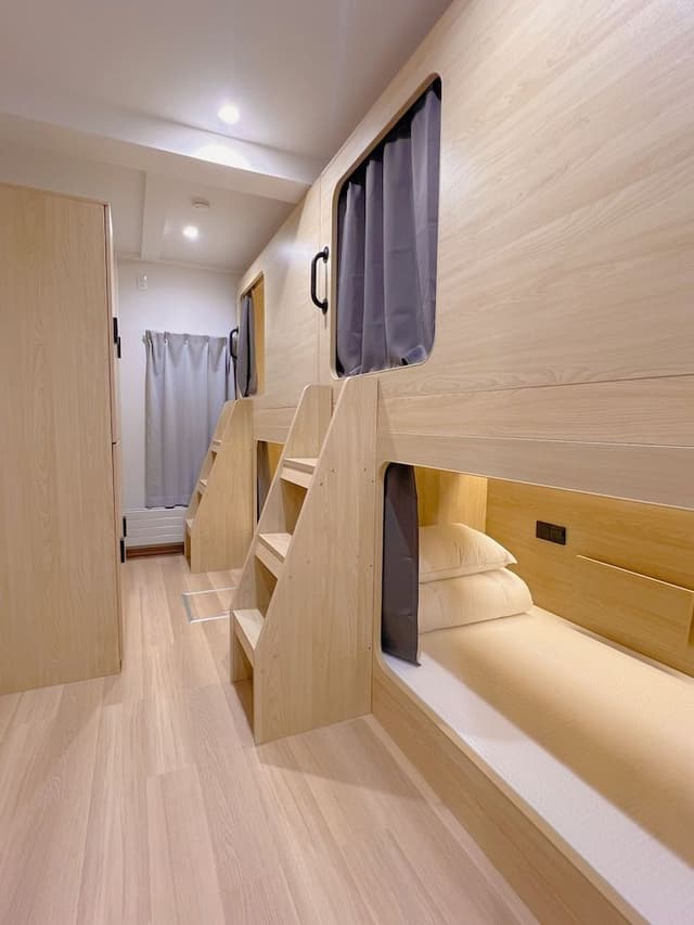 Comfort Shared Dormitory, Women only, Non Smoking, Air conditioning