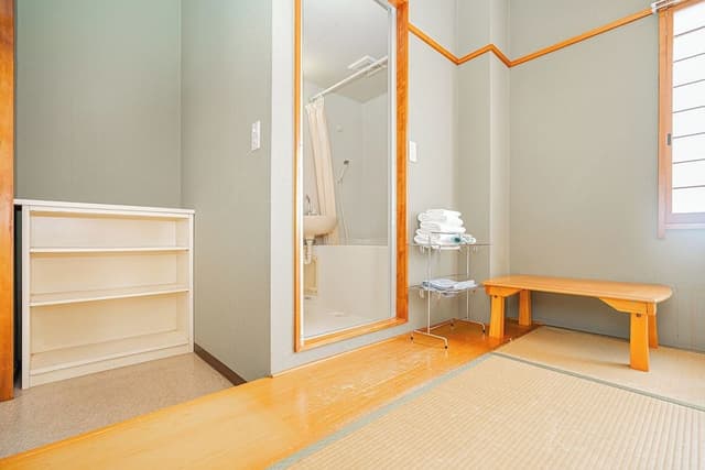 Economy Single Room, Non Smoking