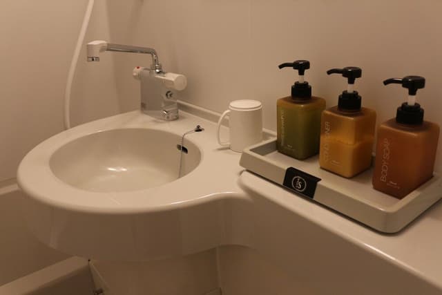 Room, 2 Bedrooms, Private Bathroom (Separate Room)