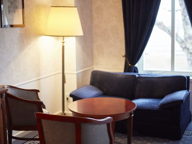 Superior Quad (Stairs to Room)[A first-day ticket must be purchased/Next-day free admission], NS