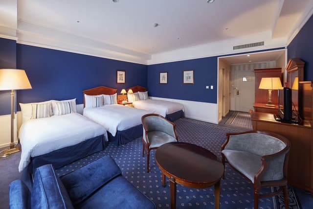 Deluxe Designer Room Triple[A first-day ticket must be purchased/Next-day free admission], NS