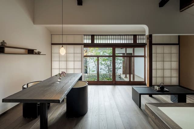 Deluxe Studio Suite, Garden View