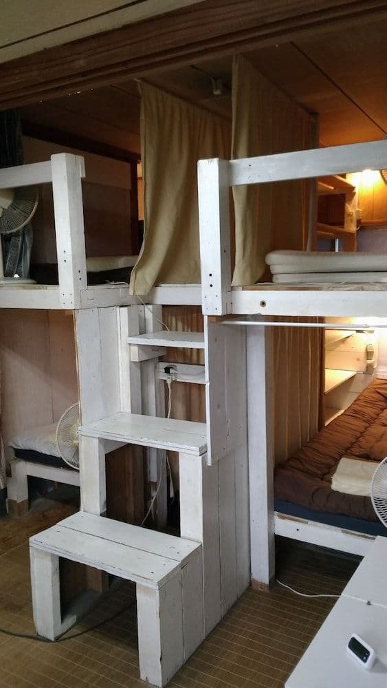 Shared Dormitory, Mixed Dorm (Box Bed)