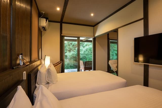 Japanese Western Style Room(10 Tatami-mats) with Private Opan-air Bath, Annex , Mountain View
