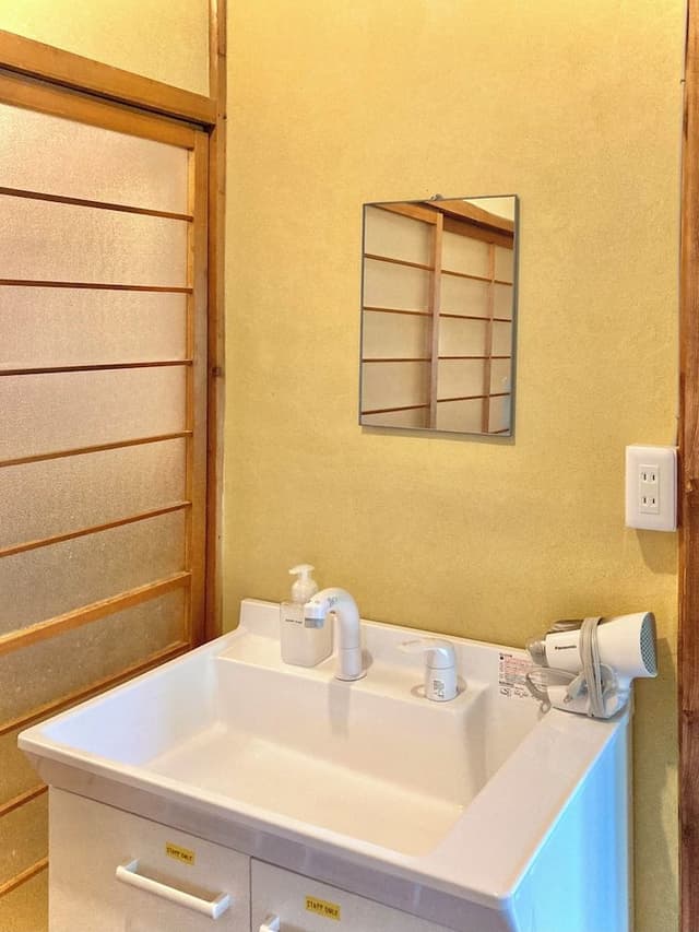 Japanese-style Triple Room, Non Smoking, Shared Bathroom