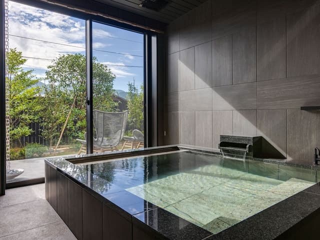 Premium Suite, Private Bathroom, Garden View