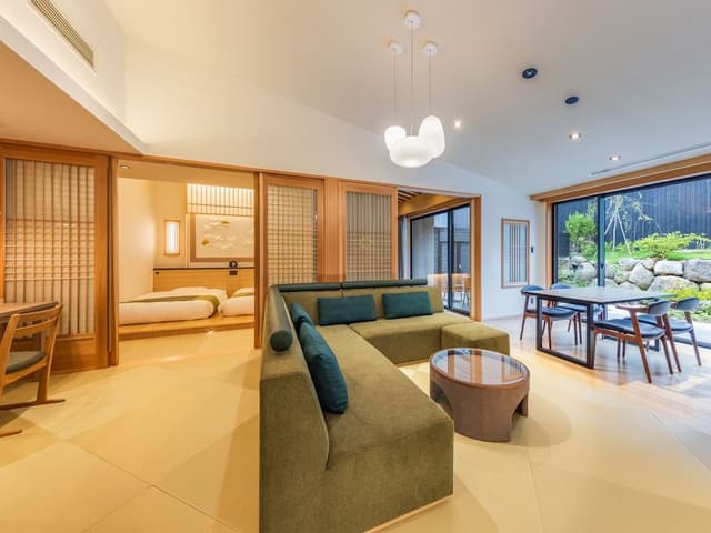 Luxury Suite, Private Bathroom, Garden View