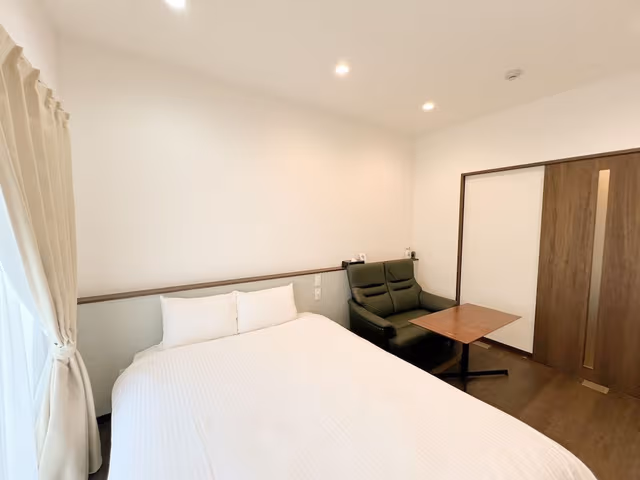 Basic Double Room