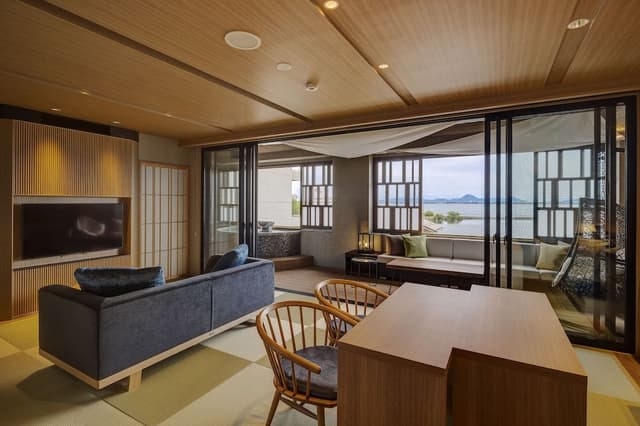 Koyu Premier Suite with Open-Air Private Natural Hot Spring - Non-Smoking