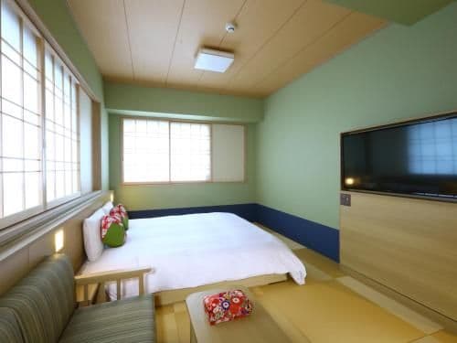 Moderate King Room - Non-Smoking