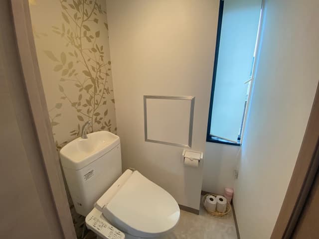 Superior Twin Room (Upper Floors)