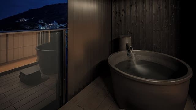 Terrace Bath Premium Twin, Non Smoking