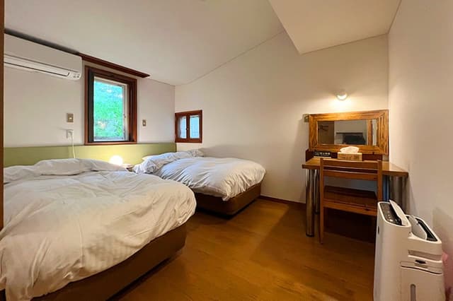 Deluxe Quadruple Room, Multiple Beds, Non Smoking