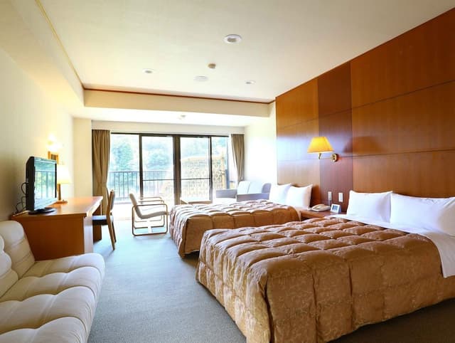 Standard Twin Room with Sofa, Non Smoking