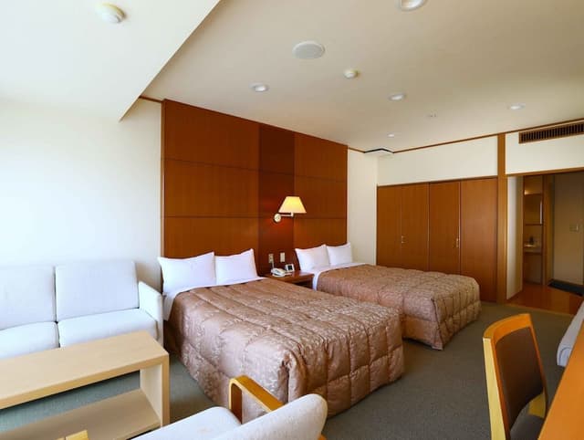 Standard Twin Room with Sofa, Non Smoking
