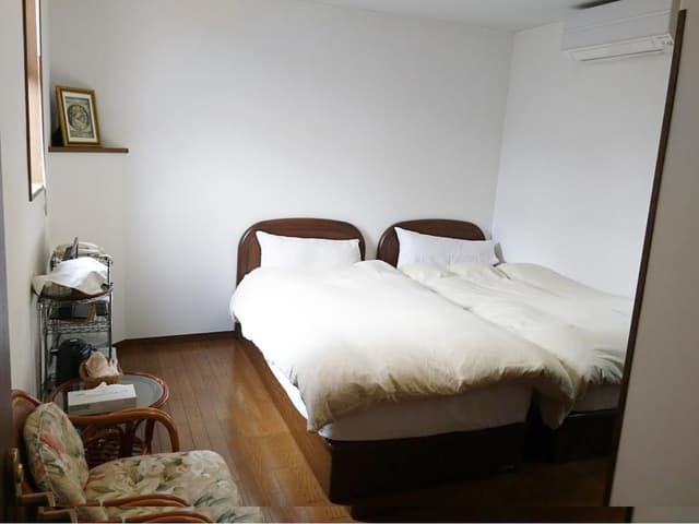 Twin Room with Shared Bathroom