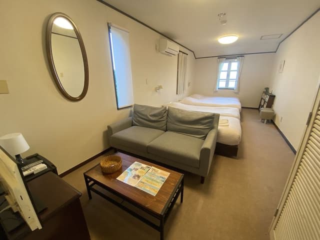 Deluxe Triple Room, 3 Twin Beds, Ocean View