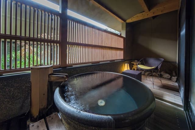 Annex UMI/KAZE - Twin Room with Partial Open-air Hot Spring Bath