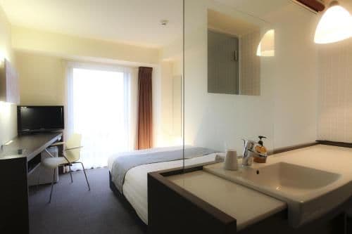 Single Room - Non-Smoking