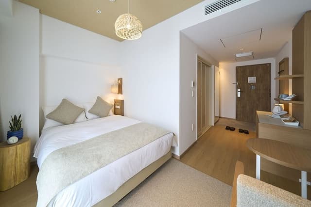 Universal Room, Non Smoking (For 2 Person)