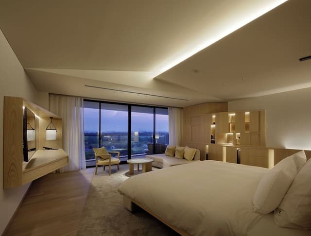 Room, 1 King Bed, Park View (Sky King)