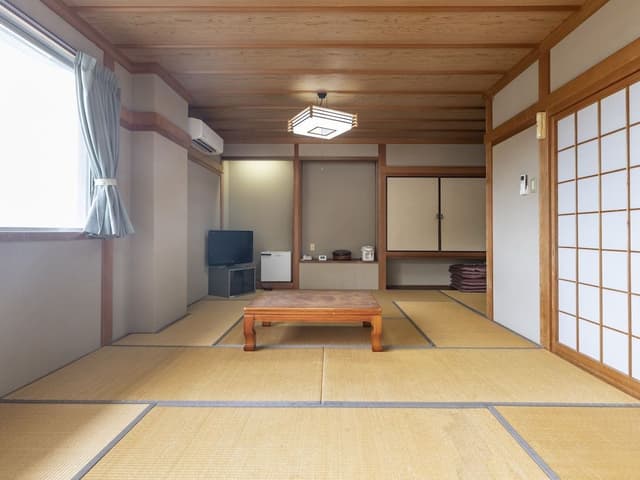 Traditional Room, Non Smoking