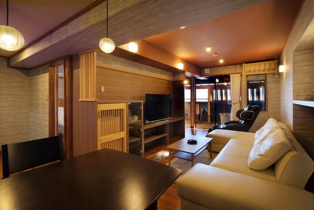 You: Royal Suite Room