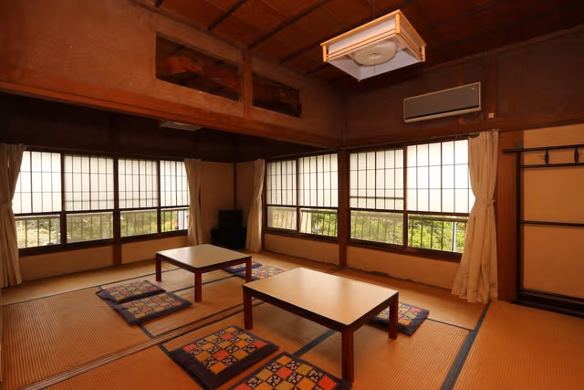 Japanese Style Room for 6 Guests