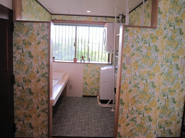 Deluxe Room, 2 Bedrooms, Non Smoking, Partial Ocean View (202)
