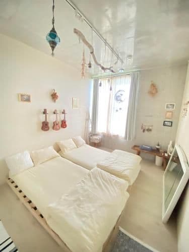 Twin Room A - Non-Smoking