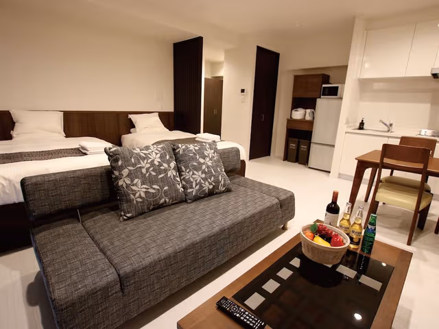 Standard Twin Room