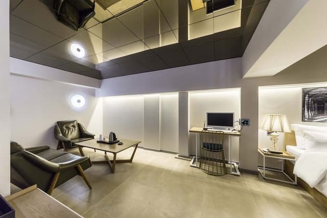 Suite