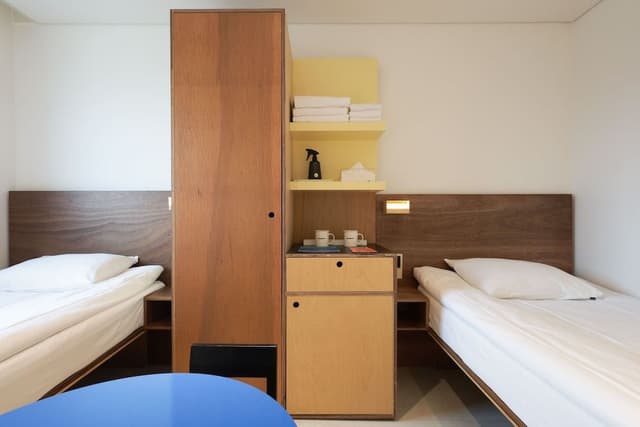 Standard Twin Room