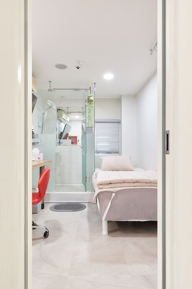 Deluxe Single Room [Fitness coupon + free buffet all day]