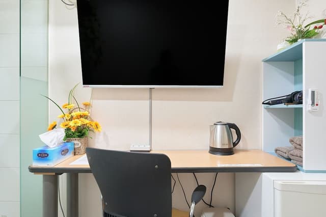 Elite Single Room [Fitness coupon + free buffet all day]