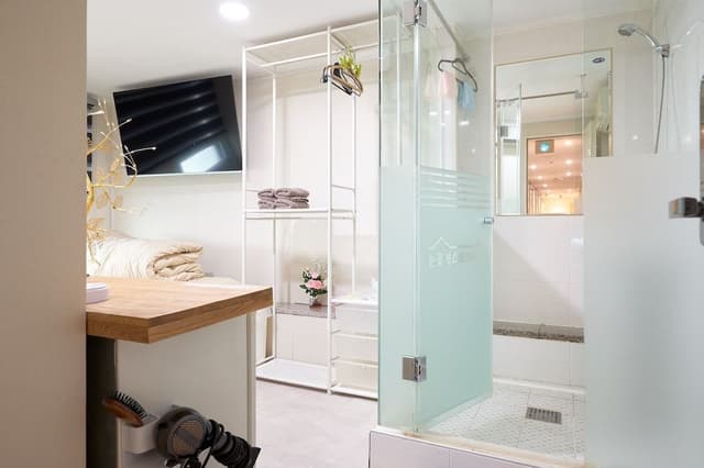 Deluxe Double Room, Non Smoking [Fitness coupon + free buffet all day]