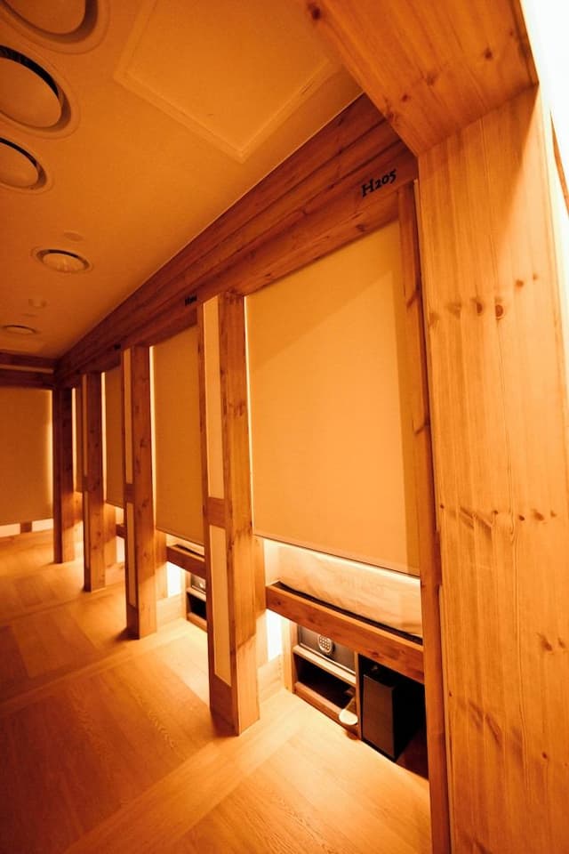 Single Female Shared Room (Female)