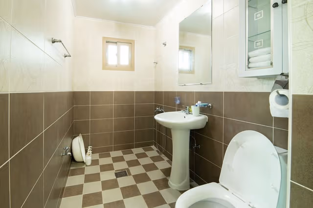 Family Duplex, 2 Bedrooms, Kitchen, Garden Area