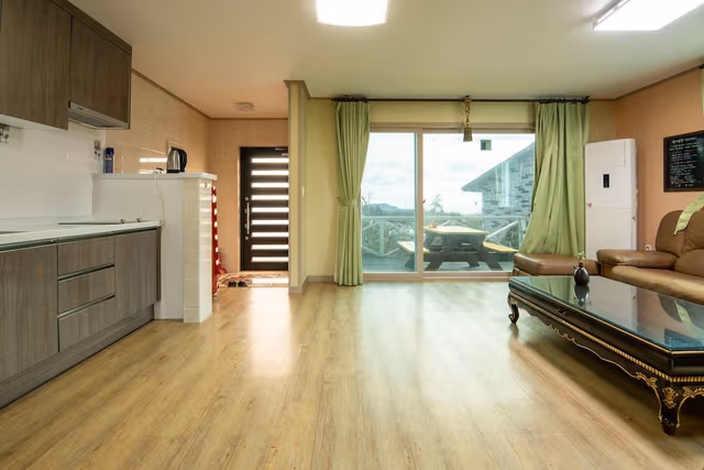 Family Duplex, 2 Bedrooms, Kitchen, Garden Area