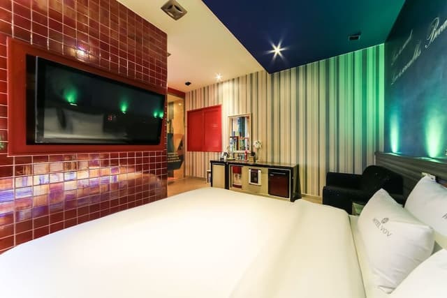 Double Room