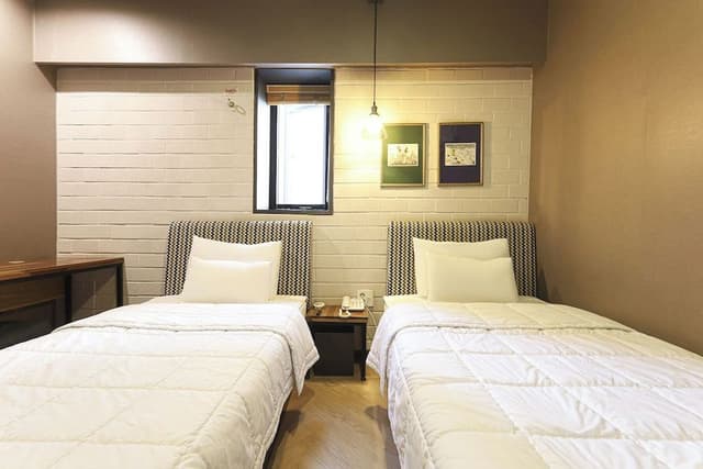 Business Twin Room