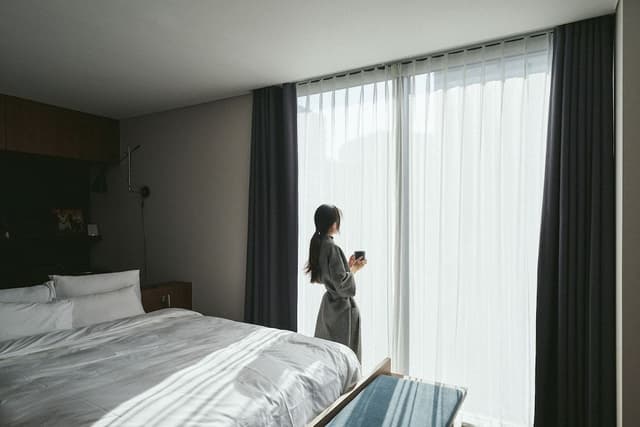 Basic Double Room (01)